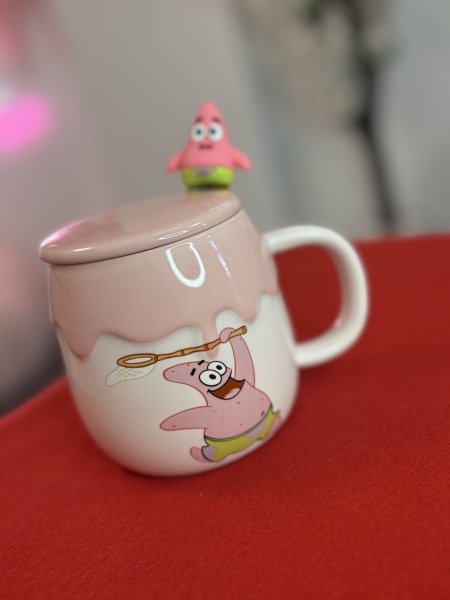 كوب سيراميك بتصميم باتريك ستار من سبونج بوب.