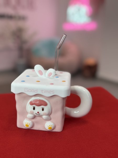 كوب سيراميك بتصميم المارشميلو