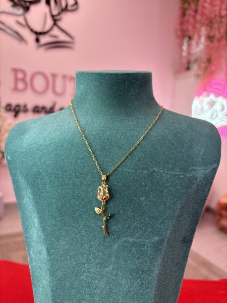 قلادة زهرة التوليب