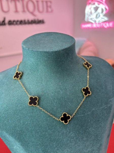 فان كليف آند آربلز