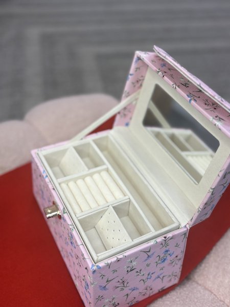 صندوق منظم مجوهرات