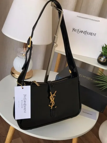 Saint Laurent le