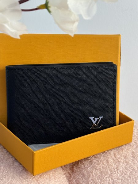 محفظة من لوي