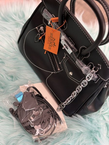 بيركين" من علامة "هيرميس"