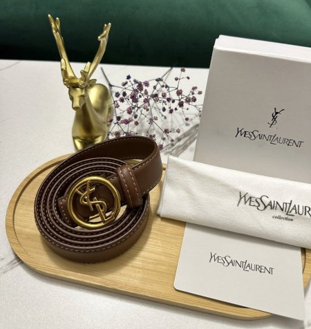 حزام من سان لوران